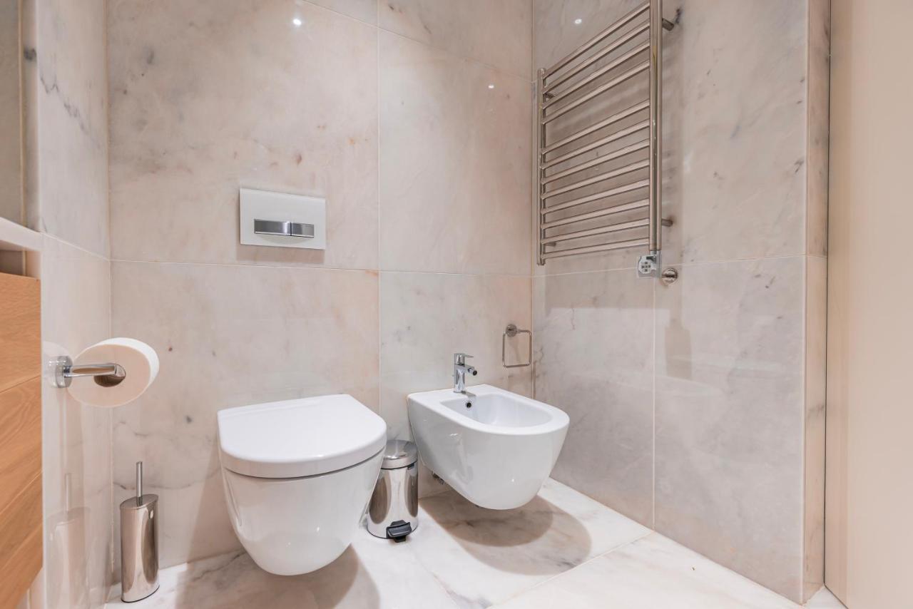Liberdade Elegance W/Rooftop Pool By Lovelystay Lissabon Buitenkant foto