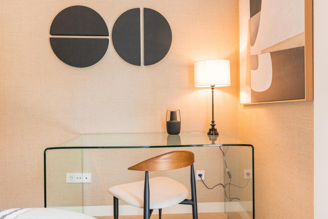 Liberdade Elegance W/Rooftop Pool By Lovelystay Lissabon Buitenkant foto